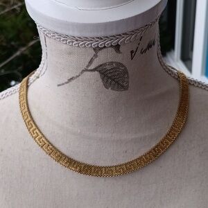 x Vintage Mesh Gold Plated Necklace w Greek key design
